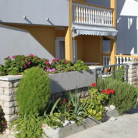 Appartement 8384c